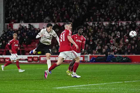 ركلات الترجيح تمنح نوتنجهام فورست التأهل لربع نهائي الدوري الأوروبي